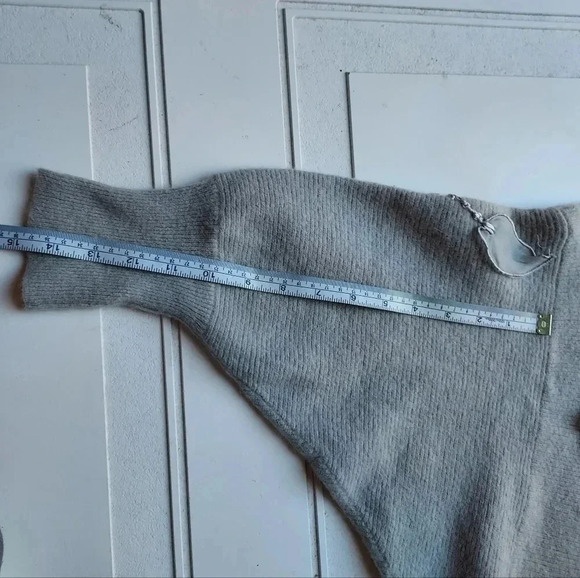 C.prer-a-porte Paris Sweater Size 8 - Picture 7 of 10